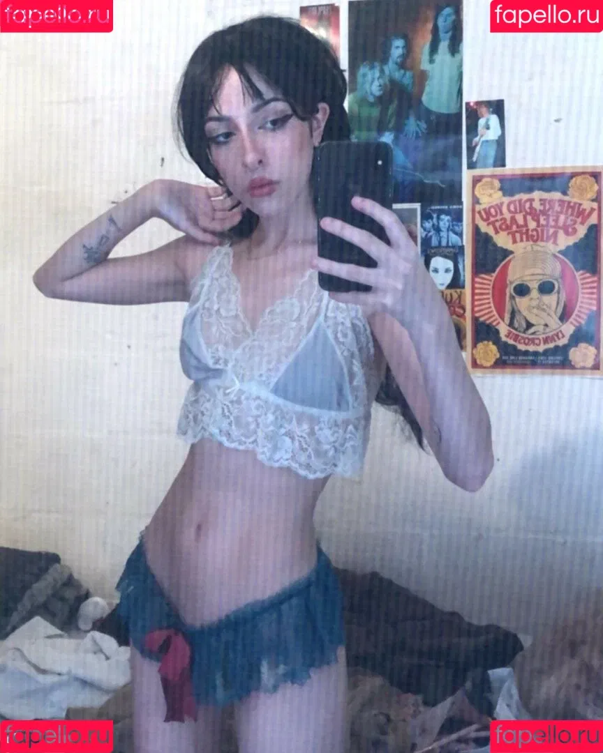 Aboutsoffy Onlyfans Photo Gallery 
