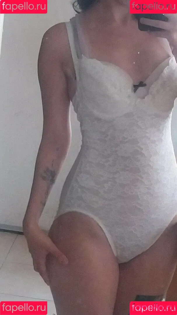 Aboutsoffy Onlyfans Photo Gallery 