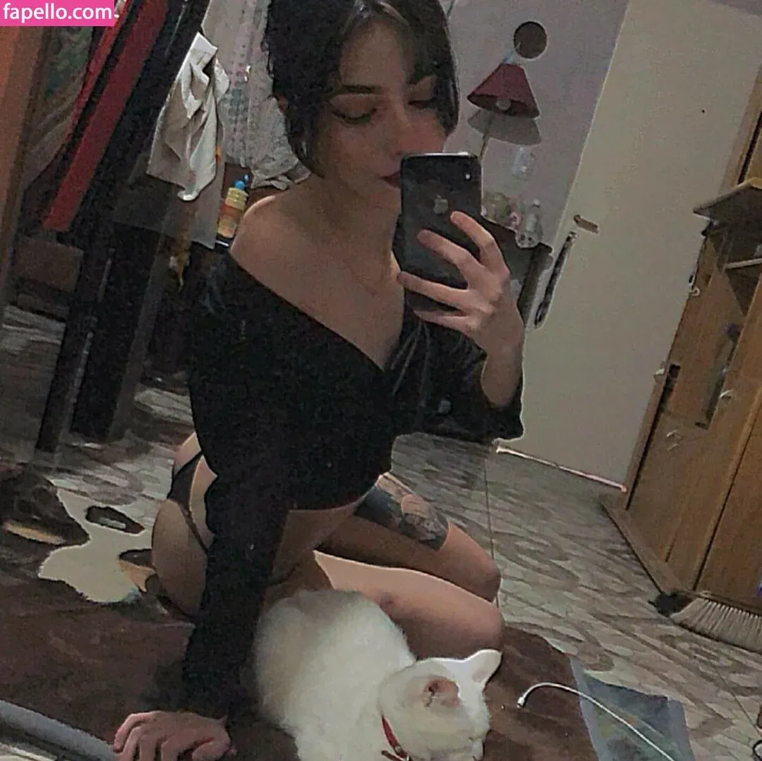 Aboutsoffy Onlyfans Photo Gallery 