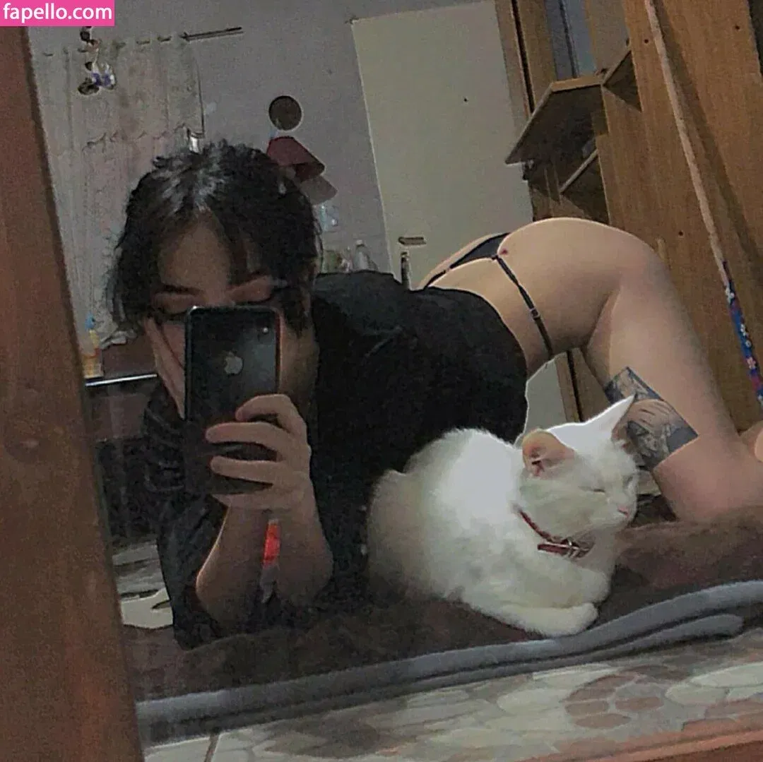 Aboutsoffy Onlyfans Photo Gallery 