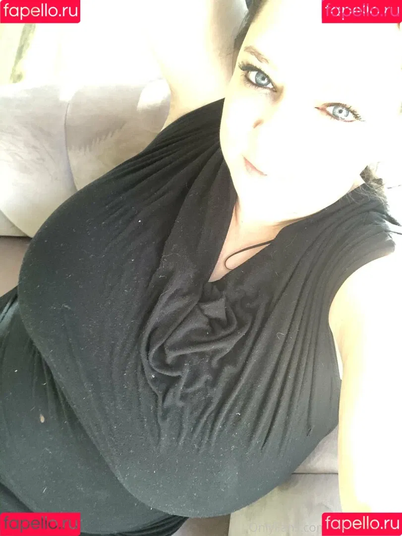 stella_galaxy Onlyfans Photo Gallery 