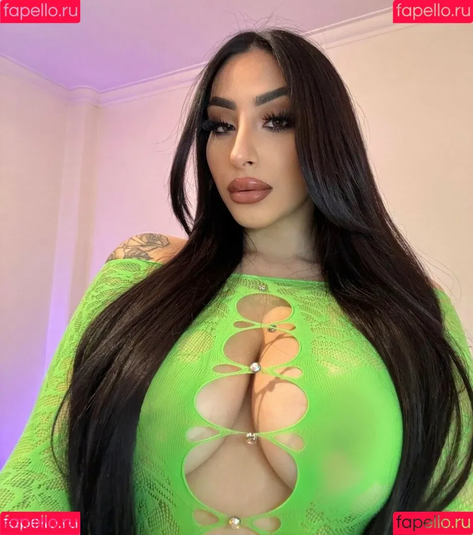 inescatarina Onlyfans Photo Gallery 