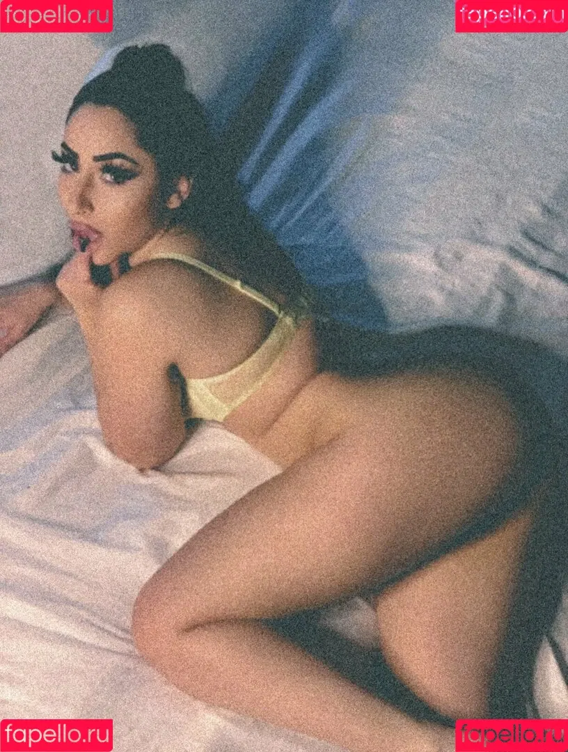 inescatarina Onlyfans Photo Gallery 