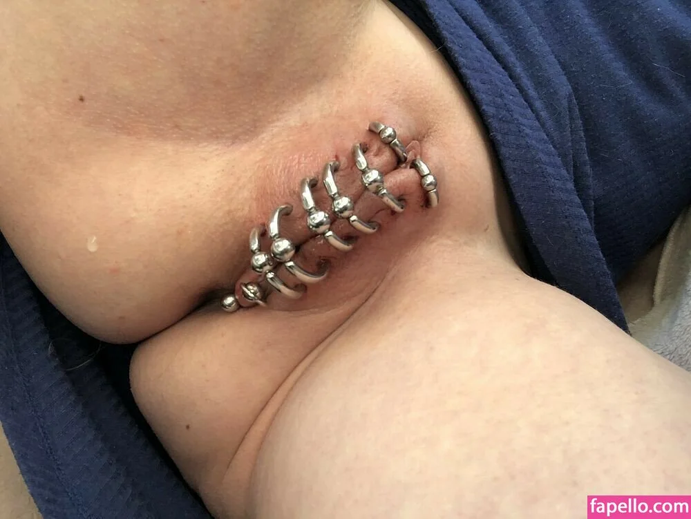 2iris Nude Onlyfans Photo 33