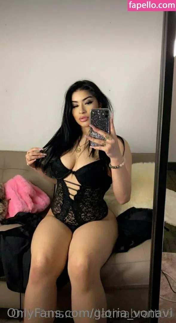 gloria_vonavi Onlyfans Photo Gallery 