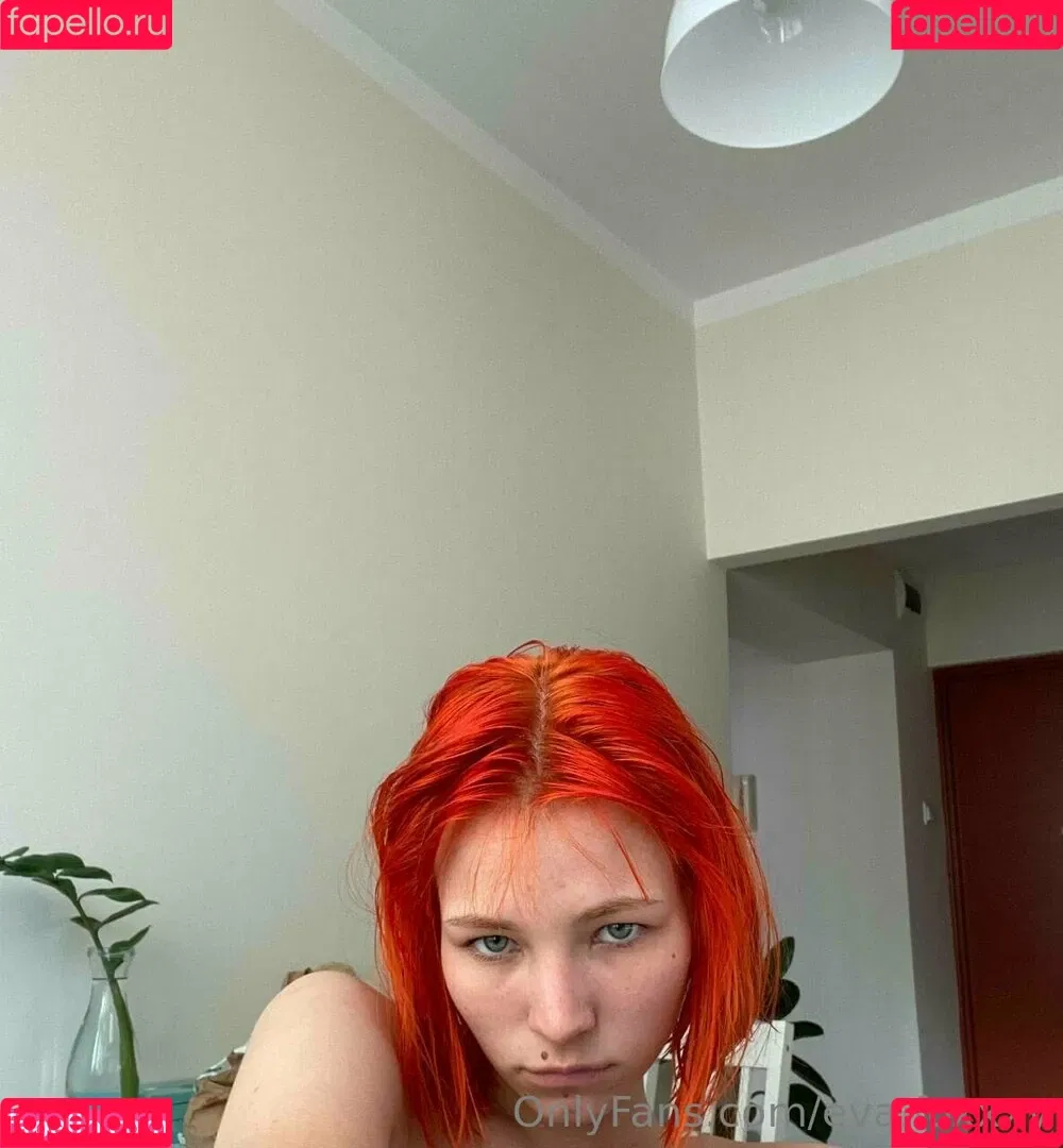 eva.foxxxy Onlyfans Photo Gallery 