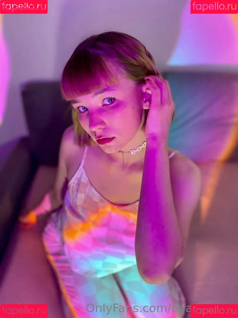 eva.foxxxy Onlyfans Photo Gallery 