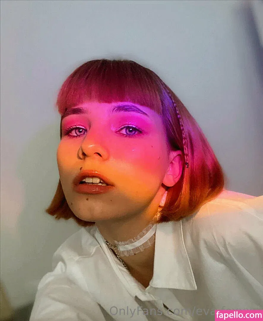 eva.foxxxy Onlyfans Photo Gallery 