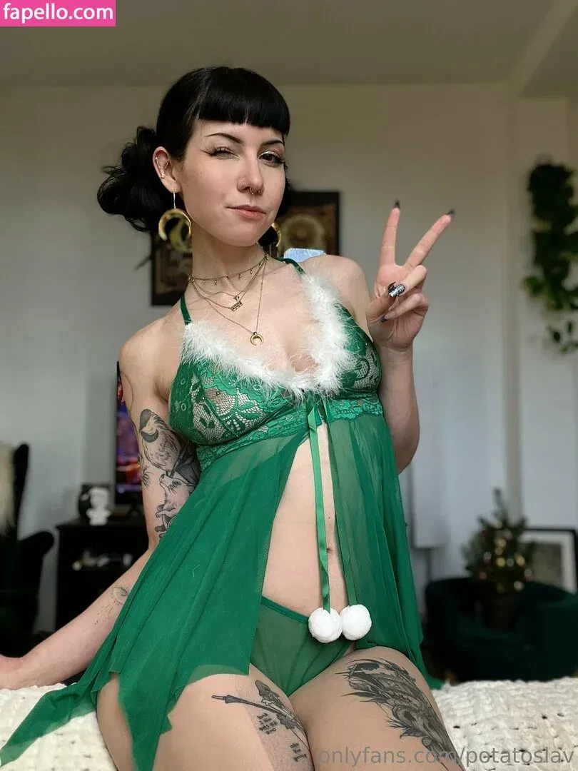 potatoslav Onlyfans Photo Gallery 