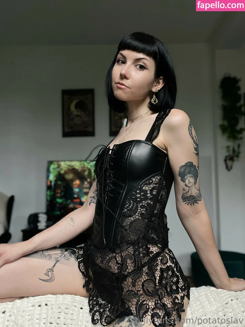 potatoslav Onlyfans Photo Gallery 