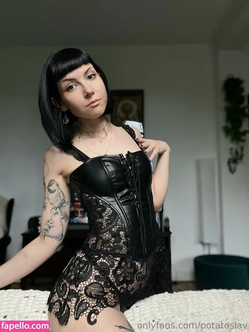 potatoslav Onlyfans Photo Gallery 