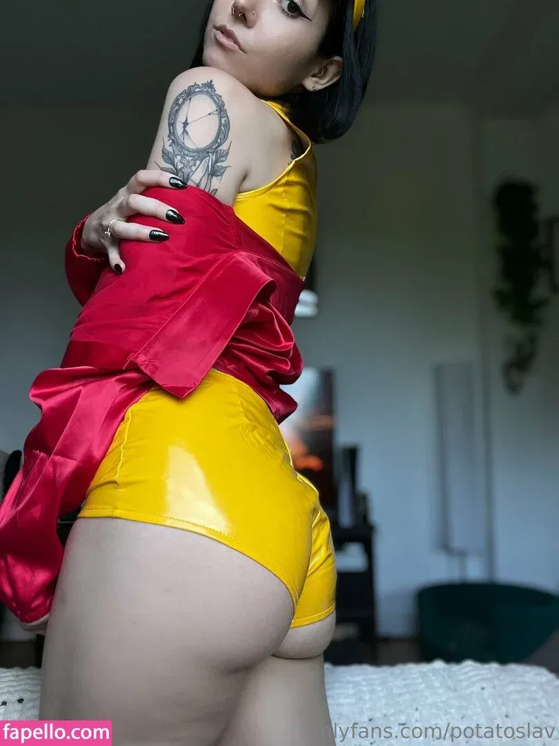 potatoslav Onlyfans Photo Gallery 