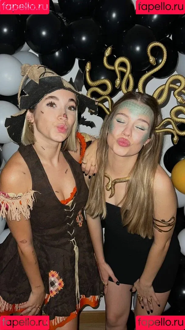rebecastones Onlyfans Photo Gallery 