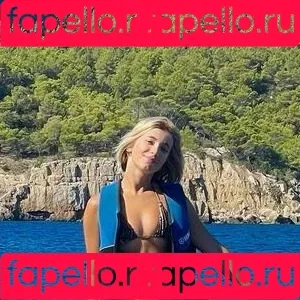 rebecastones Onlyfans Photo Gallery 