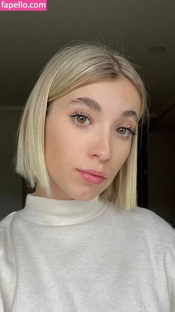 rebecastones Onlyfans Photo Gallery 