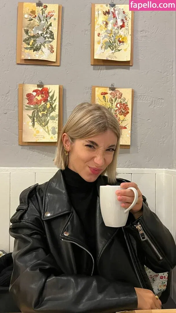 rebecastones Onlyfans Photo Gallery 