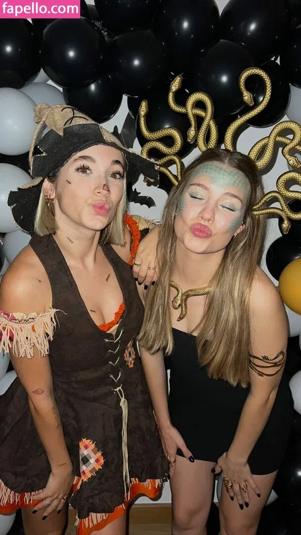 rebecastones Onlyfans Photo Gallery 