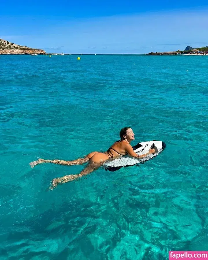 rebecastones Onlyfans Photo Gallery 