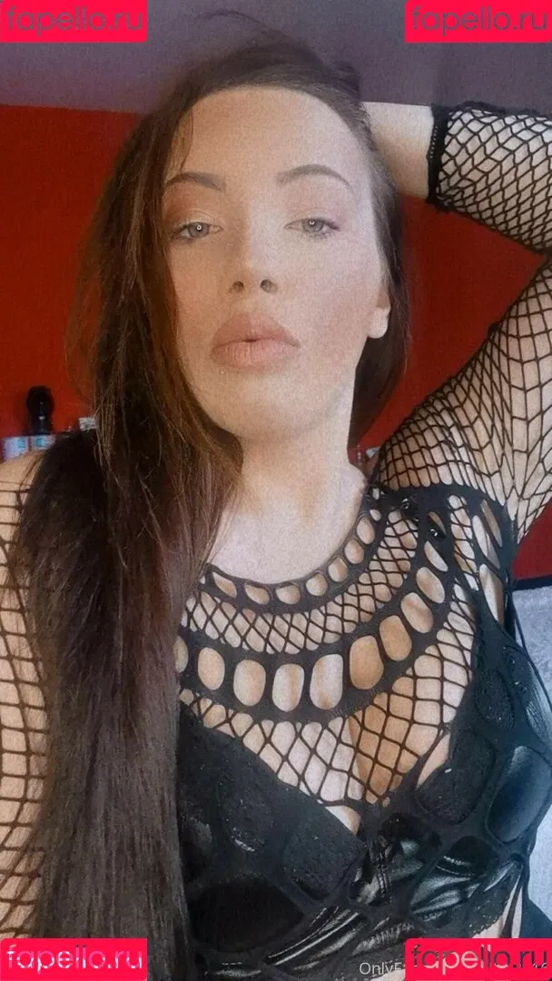 vivi2416 Onlyfans Photo Gallery 