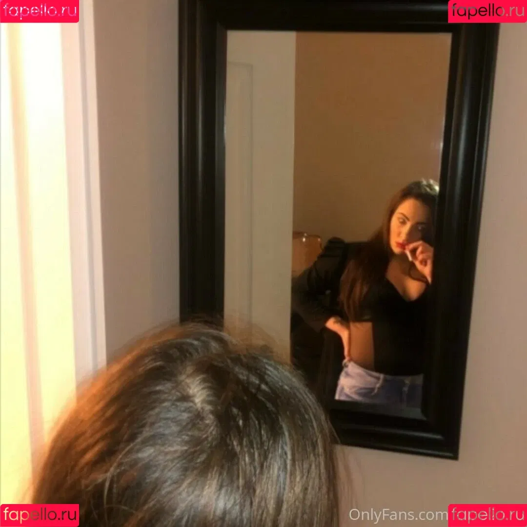 vivi2416 Onlyfans Photo Gallery 