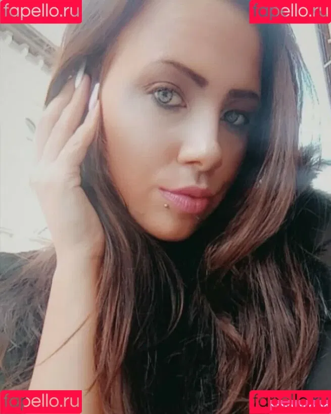 vivi2416 Onlyfans Photo Gallery 