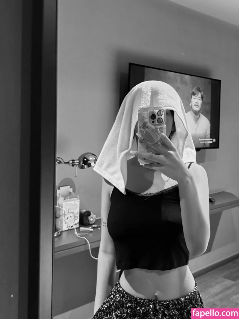 vivi2416 Onlyfans Photo Gallery 