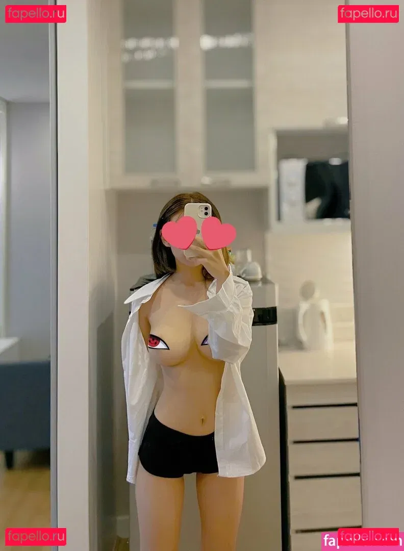 vivi2416 Onlyfans Photo Gallery 