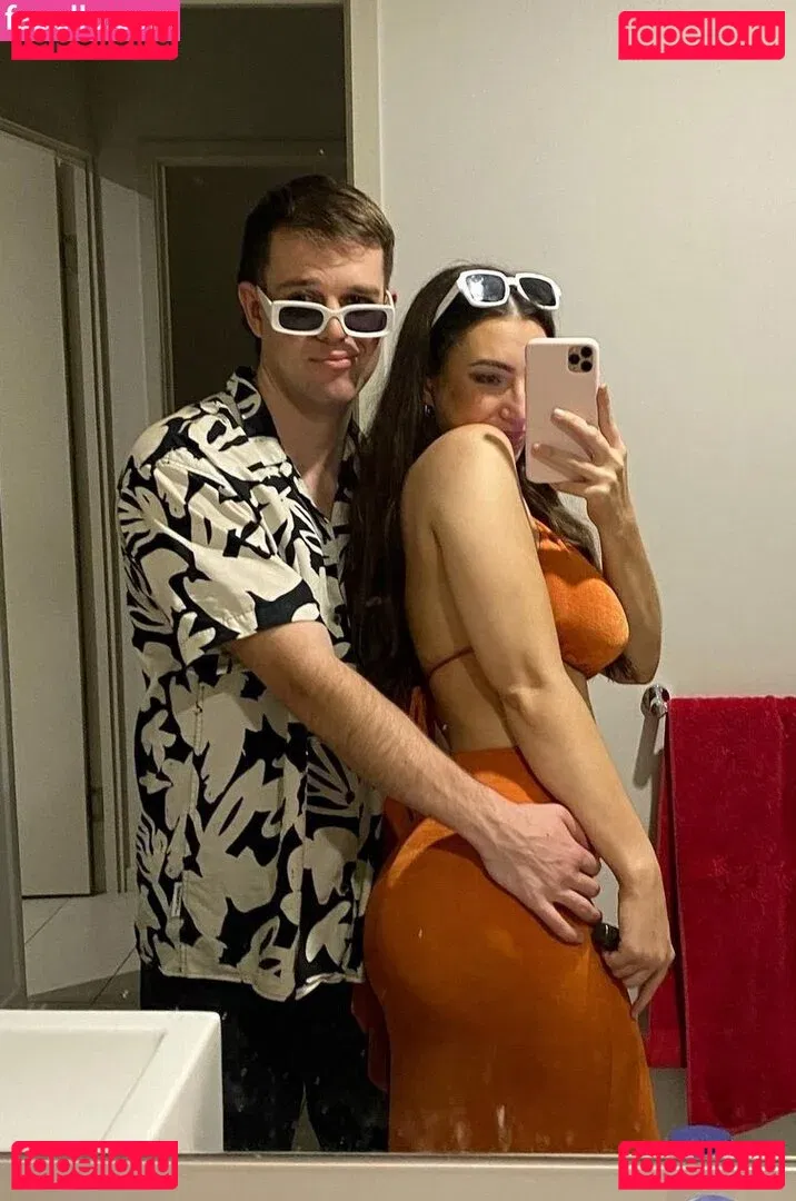 moremolly Onlyfans Photo Gallery 