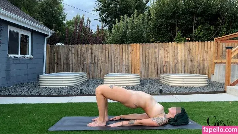 Grey Desire Onlyfans Photo Gallery 