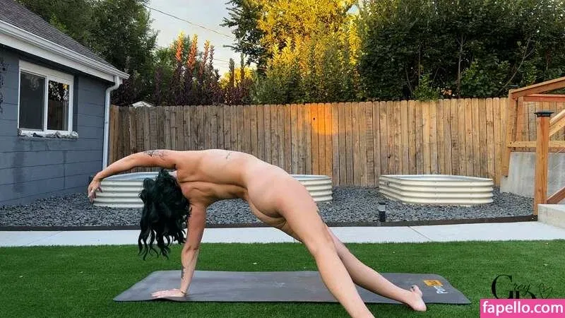 Grey Desire Onlyfans Photo Gallery 