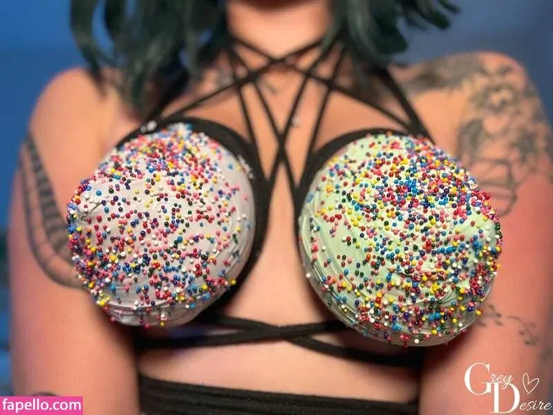 Grey Desire Onlyfans Photo Gallery 