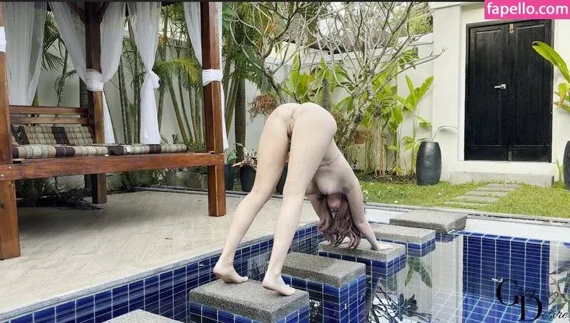 Grey Desire Onlyfans Photo Gallery 