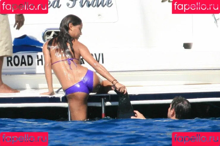 Vanessa Minnillo Onlyfans Photo Gallery 