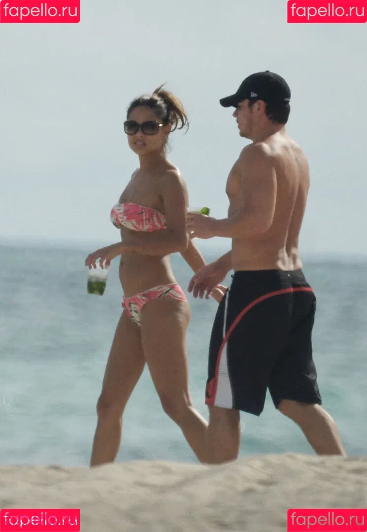 Vanessa Minnillo Onlyfans Photo Gallery 