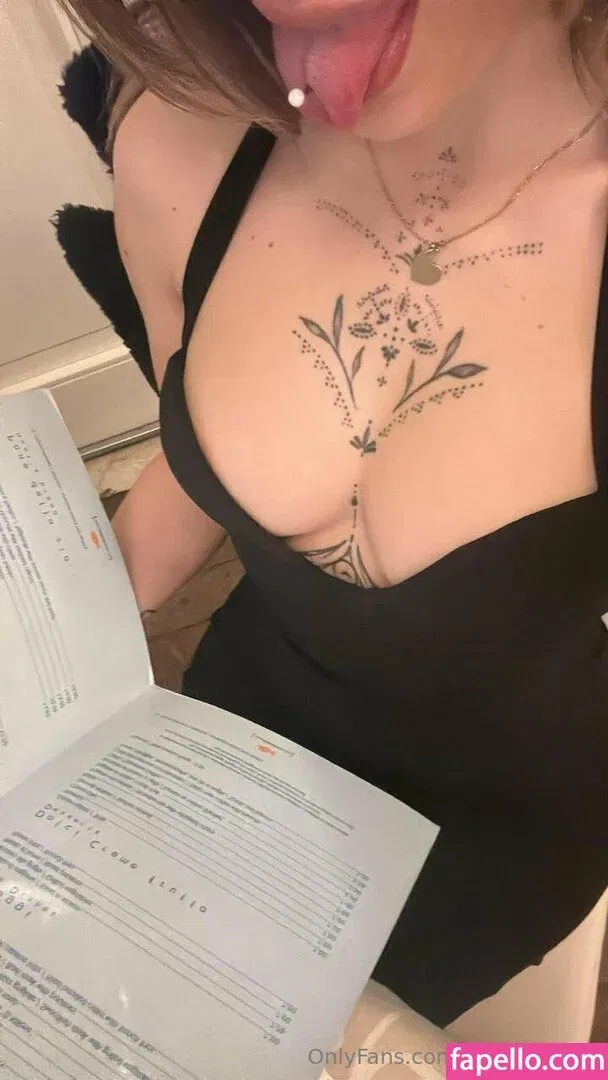 Gretadeltoro Onlyfans Photo Gallery 