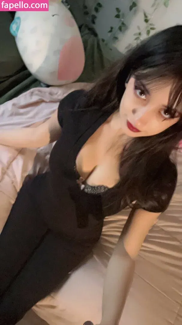 racunval Onlyfans Photo Gallery 