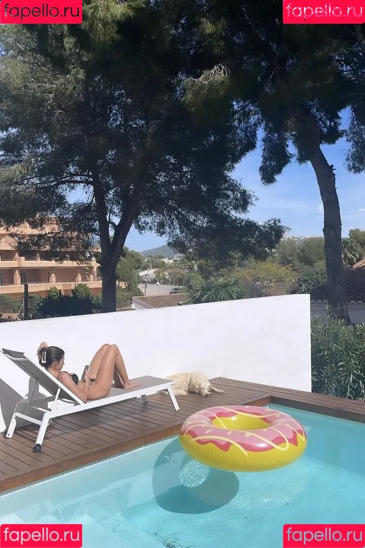 Michele de Roos Onlyfans Photo Gallery 