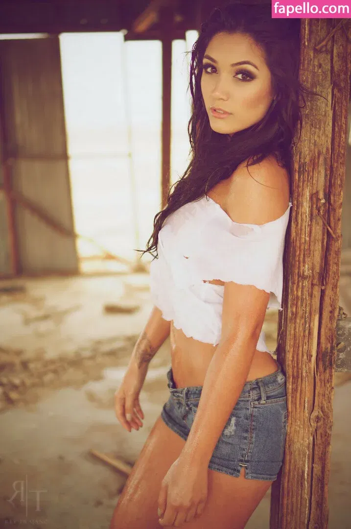 Misa Campo Onlyfans Photo Gallery 