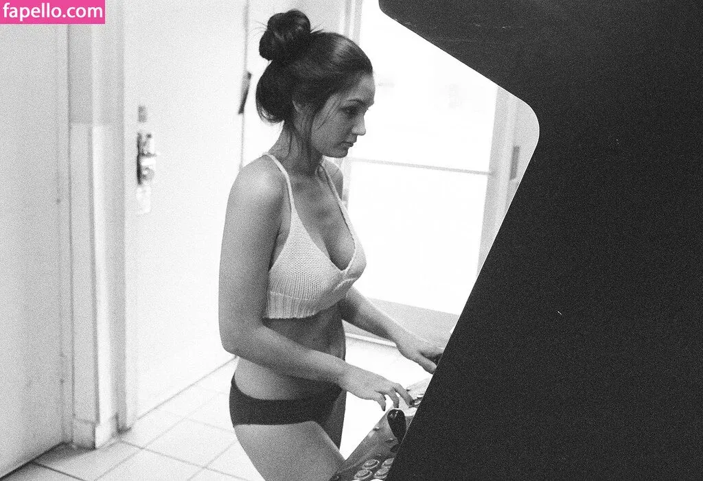 Misa Campo Onlyfans Photo Gallery 