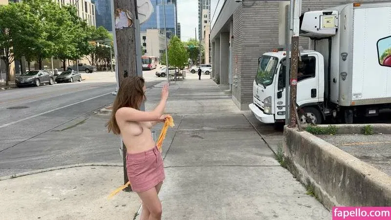 Cosmic Kitti Onlyfans Photo Gallery 