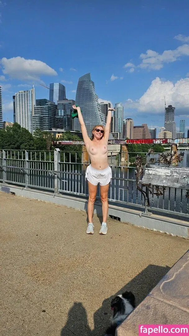 Cosmic Kitti Onlyfans Photo Gallery 