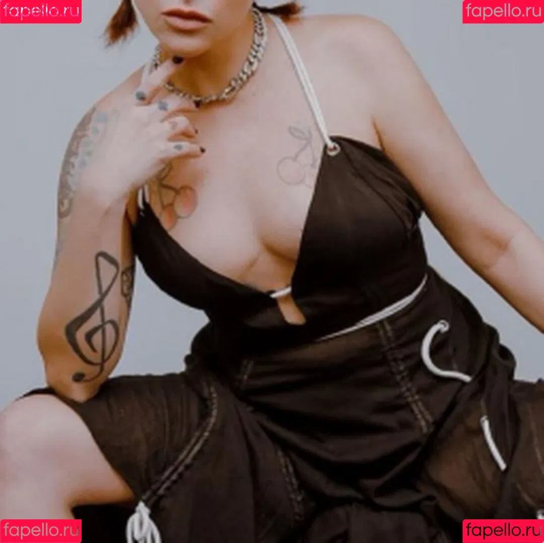 Pitty Onlyfans Photo Gallery 
