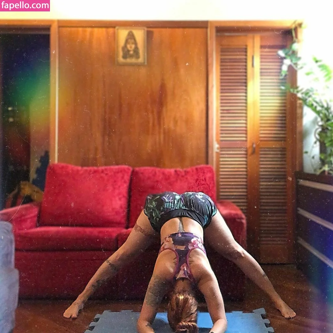 Pitty Onlyfans Photo Gallery 