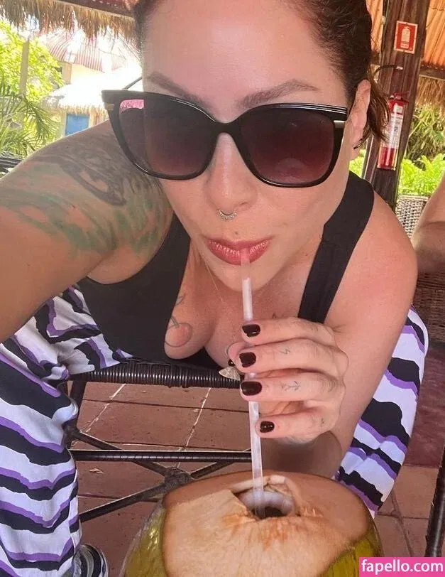 Pitty Onlyfans Photo Gallery 