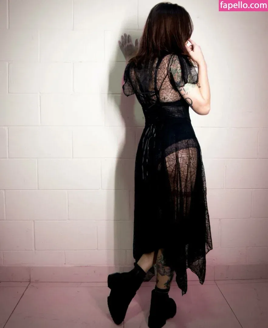 Pitty Onlyfans Photo Gallery 