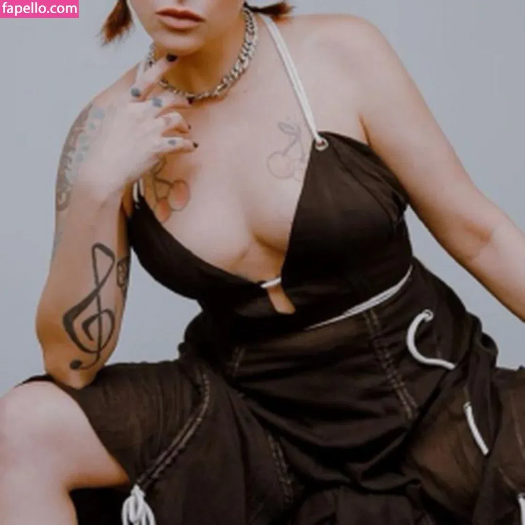 Pitty Onlyfans Photo Gallery 