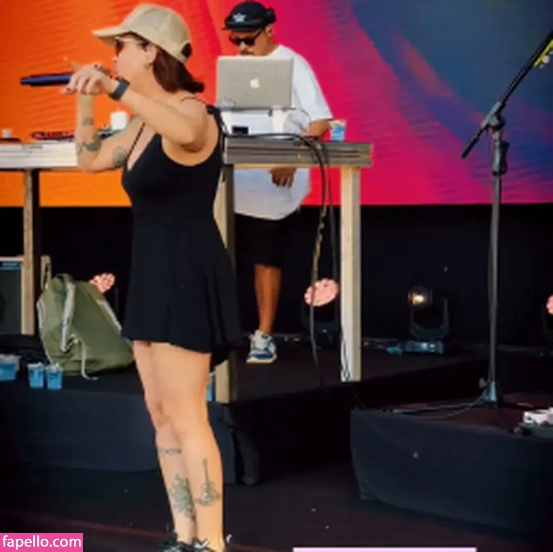 Pitty Onlyfans Photo Gallery 