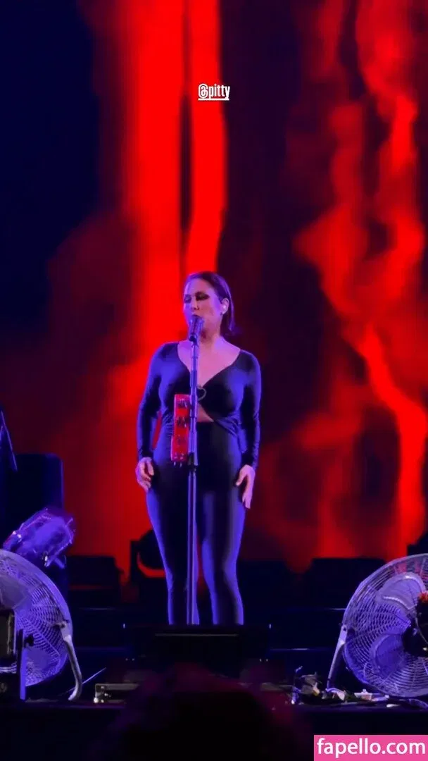 Pitty Onlyfans Photo Gallery 