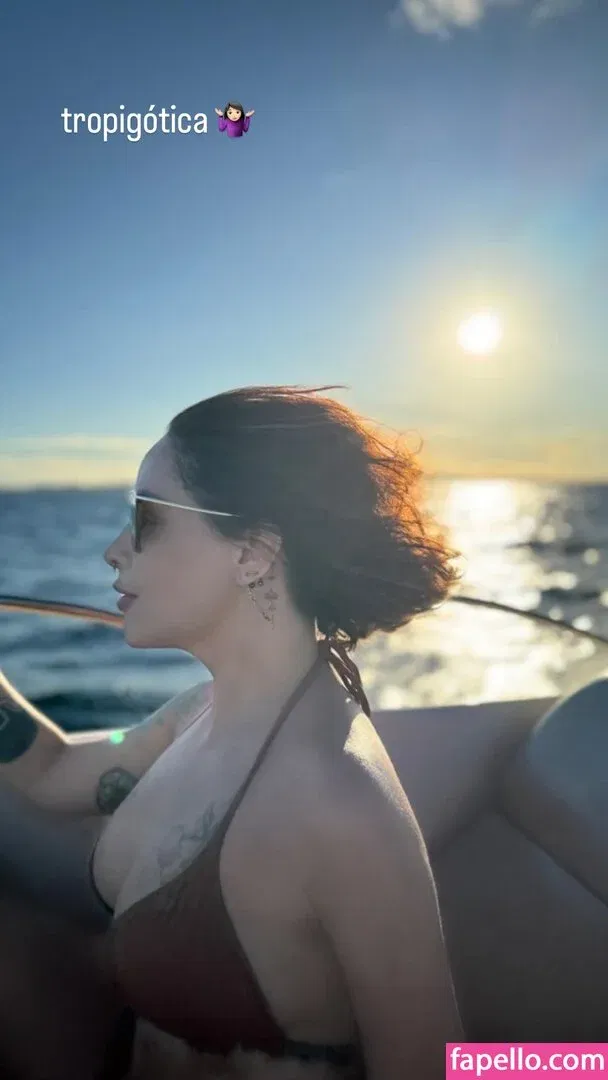 Pitty Onlyfans Photo Gallery 