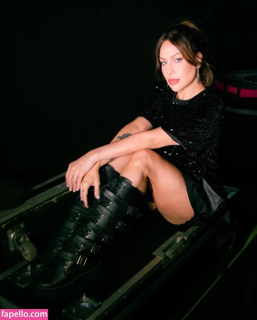 Pitty Onlyfans Photo Gallery 